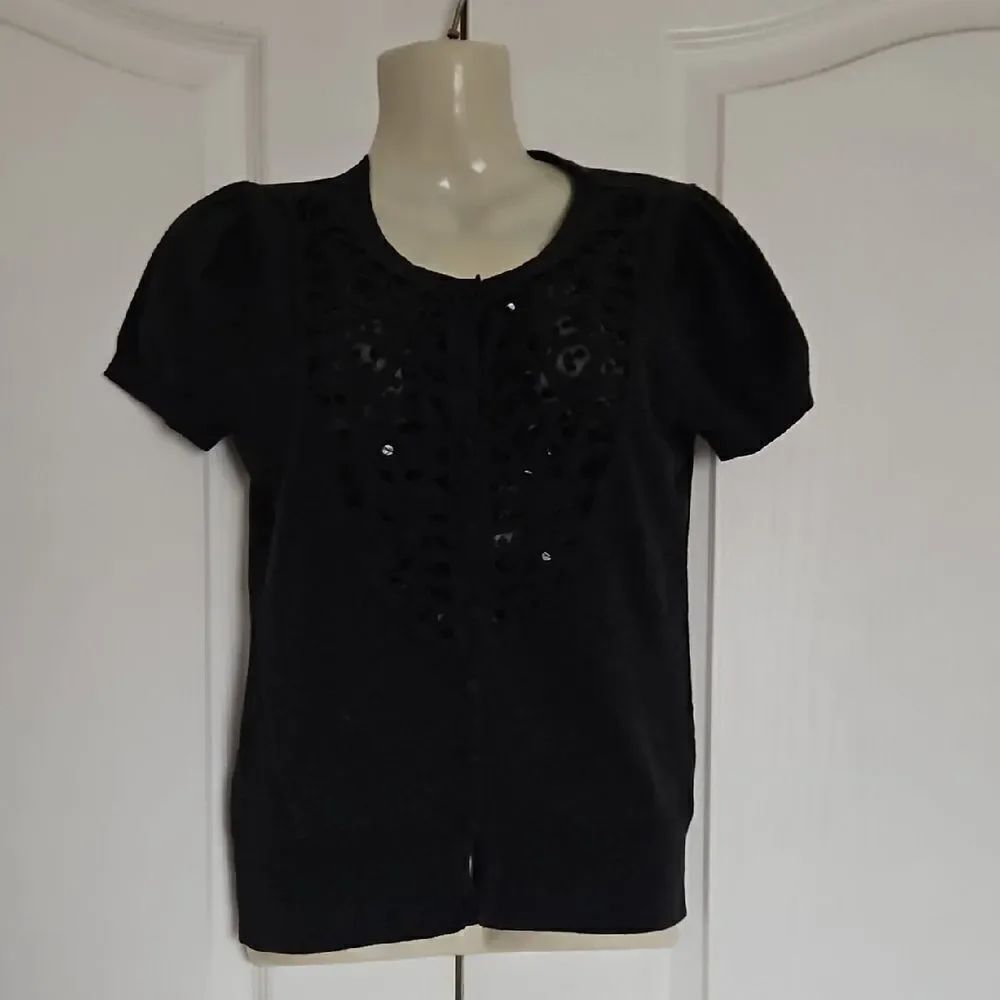 Elegant Gray Short Sleeve Top
